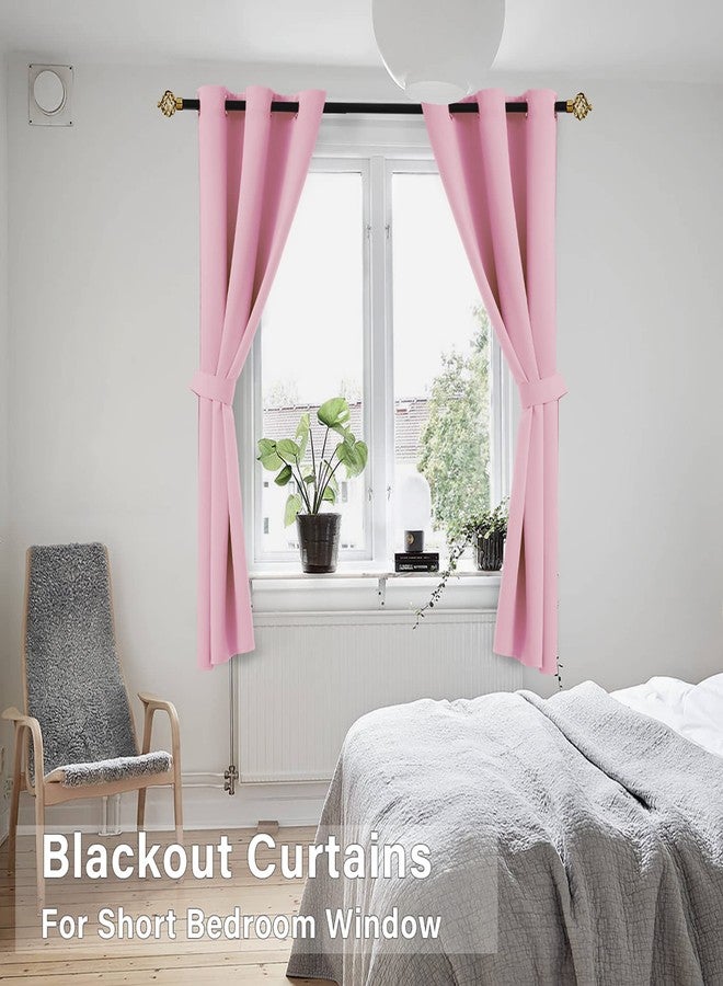 KOUFALL ستائر تعتيم قصيرة وردية اللون من KOUFALL لغرفة نوم البنات، طول 45 بوصة، ستائر تعتيم وردية فاتحة اللون لغرفة الأطفال، ستائر خصوصية لطيفة لنافذة الحمام. - Image 3